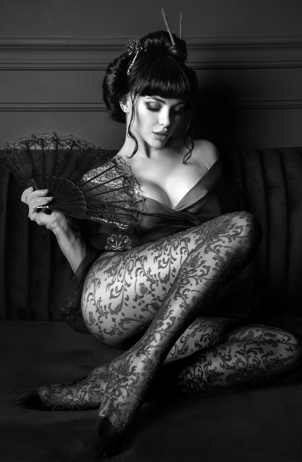 Shop tights at secretsofsilk. Com